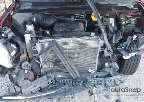 2016 Chrysler Town & Country Touring from USA, damaged, VIN 2C4RC1BG5GR194264